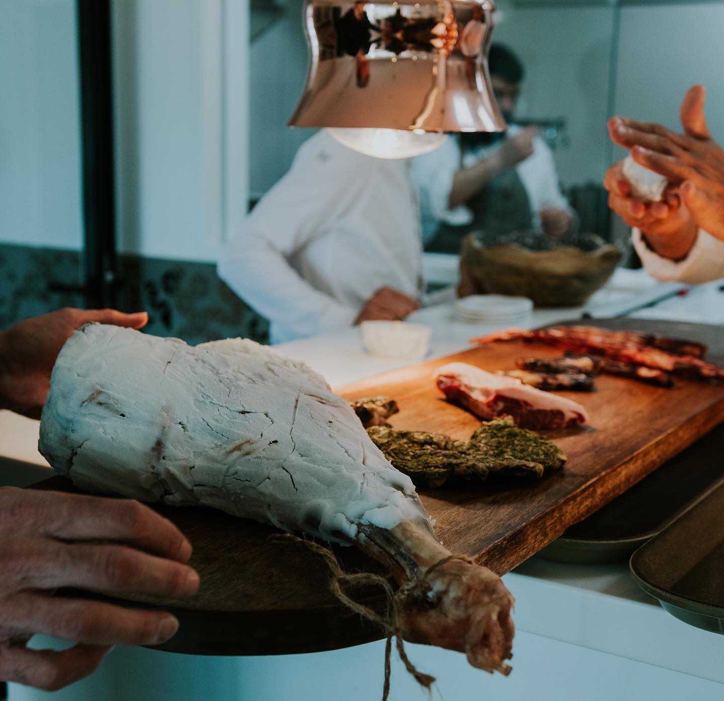 muxgorestaurant_346909377_787898562642364_7875148882246357107_n (1)